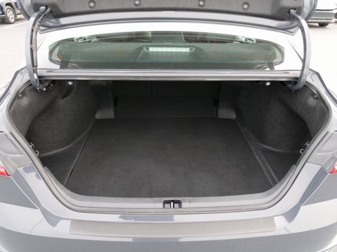 Used 2025 Toyota Camry XSE image 14