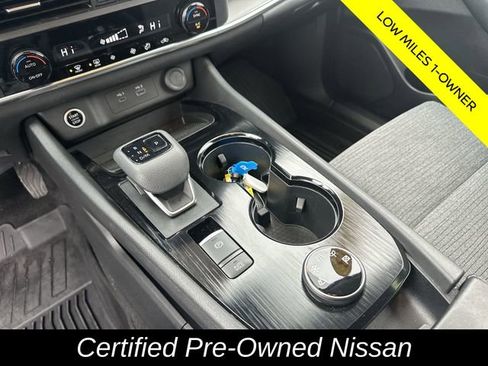 Certified 2023 Nissan Rogue SV image 23