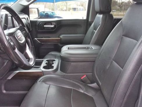 Used 2019 GMC Sierra 1500 SLT w/ SLT Premium Plus Package AWD/4WD image 29