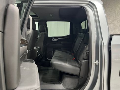 New 2026 GMC Sierra 1500 Elevation w/ Elevation Premium Package AWD/4WD image 12