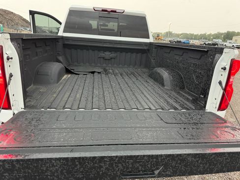 Used 2023 Chevrolet Silverado 2500 LTZ w/ LTZ Plus Package AWD/4WD image 7