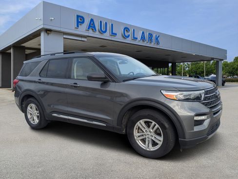 Used 2023 Ford Explorer XLT w/ Equipment Group 202A image 1