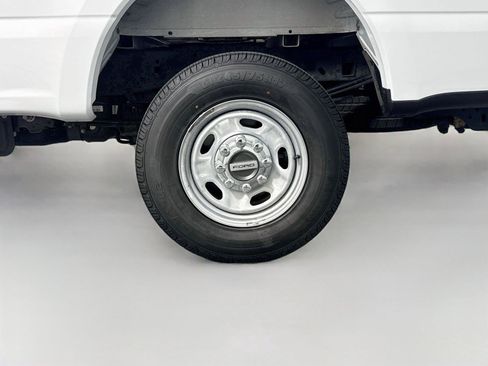 Used 2024 Ford F250 XL w/ XL Chrome Package AWD/4WD image 32