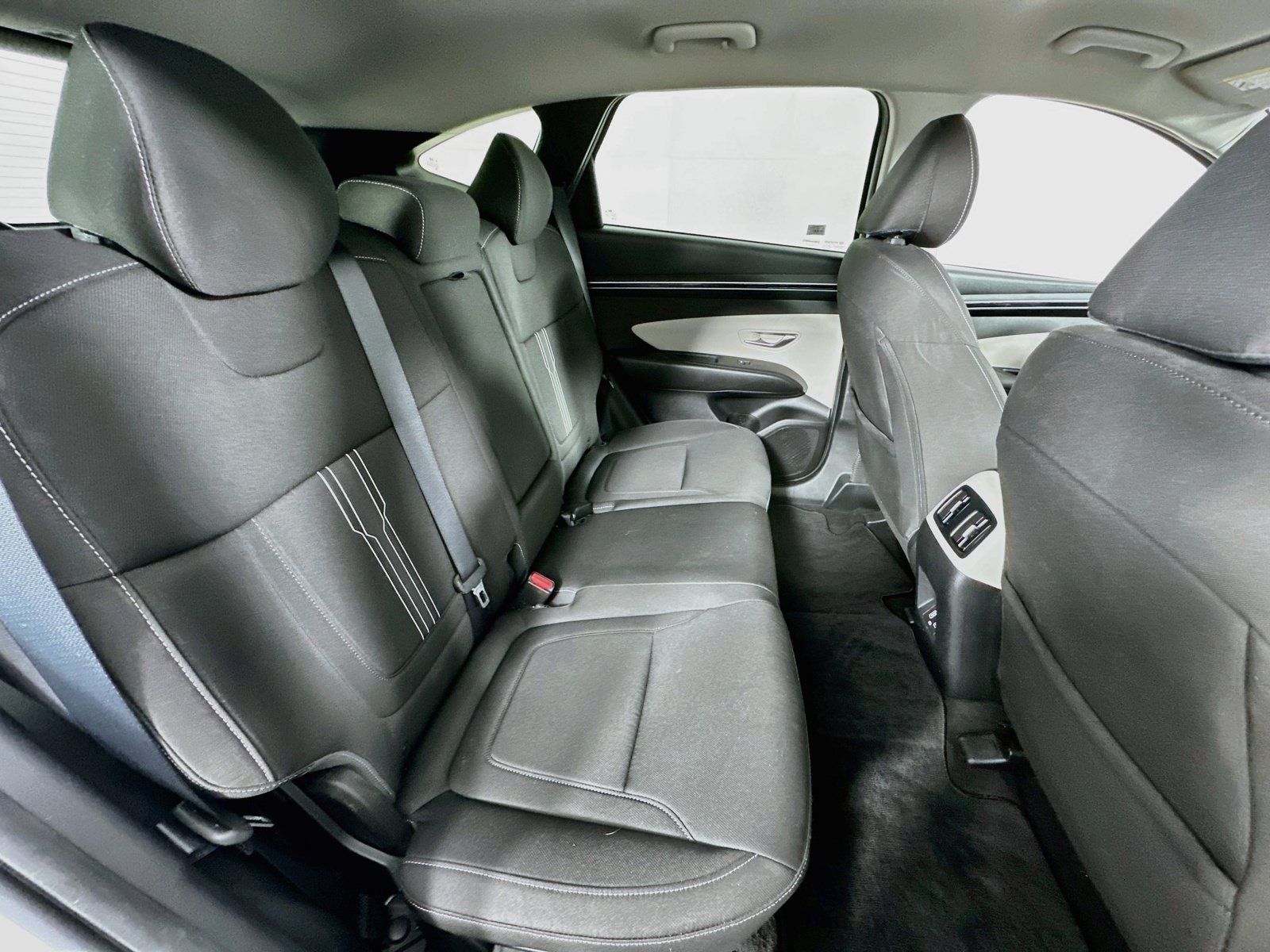 Used 2023 Hyundai Tucson SEL FWD image 25