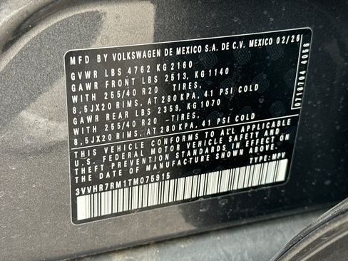 New 2026 Volkswagen Tiguan SE R-Line FWD image 28