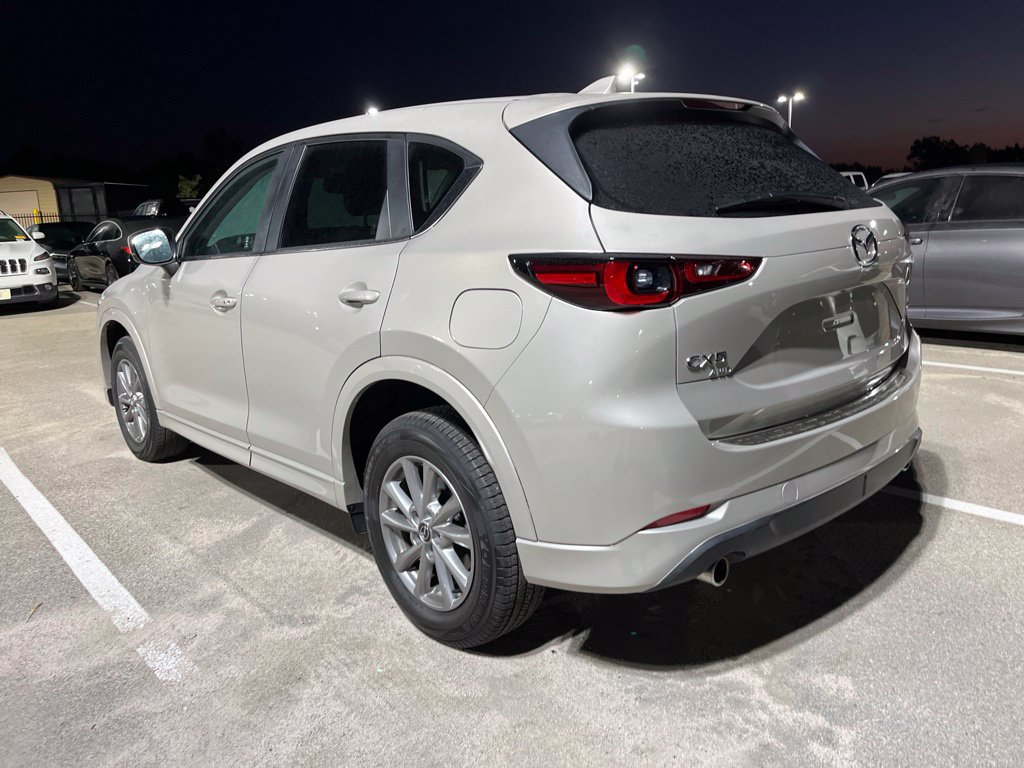 Used 2025 MAZDA CX-5 AWD 2.5 S w/ Preferred Package image 4