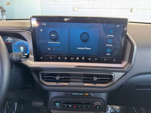 Used 2025 Ford Bronco Sport Badlands image 18