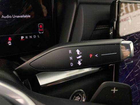 Used 2026 GMC Terrain Elevation w/ Elevation Premium Package image 20