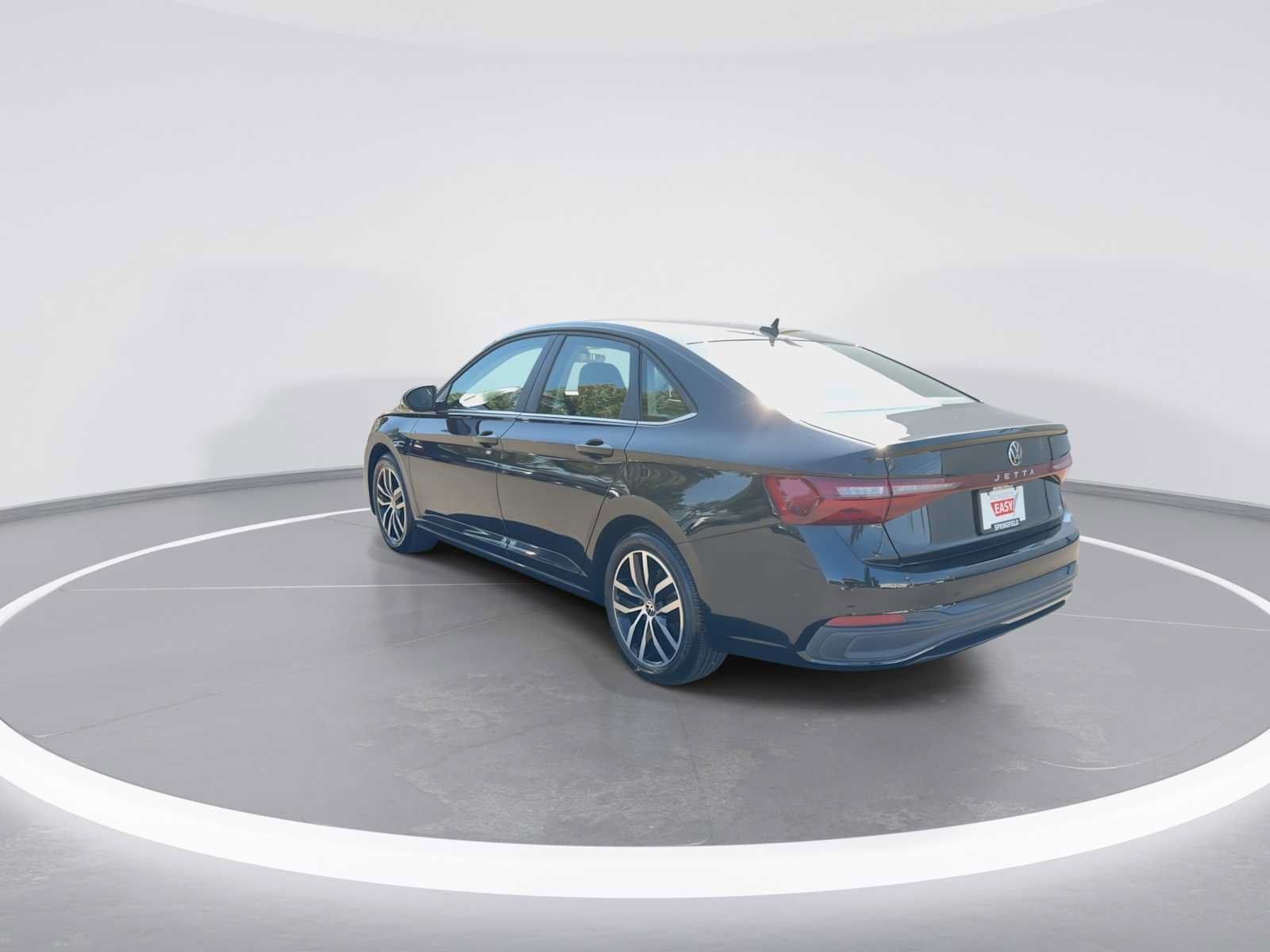 Used 2025 Volkswagen Jetta SE FWD image 6