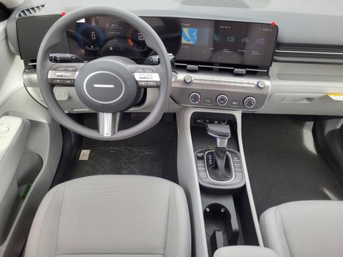 New 2026 Hyundai Kona SE AWD/4WD image 17