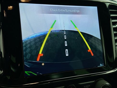 Used 2020 Jeep Grand Cherokee Limited X image 23