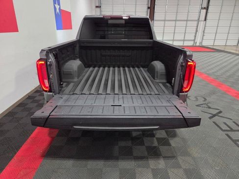 Used 2022 GMC Sierra 1500 Denali w/ Denali Premium Package image 28