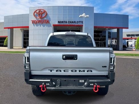 Used 2023 Toyota Tacoma TRD Sport w/ TRD Premium Sport Package AWD/4WD image 7