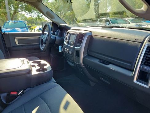 Used 2024 RAM 1500 Classic SLT RWD image 31