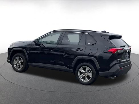 Used 2025 Toyota RAV4 LE image 10