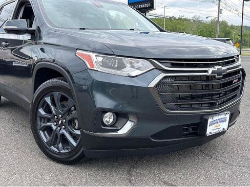 Used 2020 Chevrolet Traverse RS w/ LPO, Floor Liner Package AWD/4WD image 2