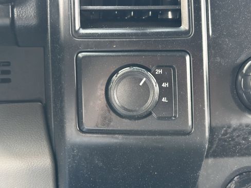 Used 2019 Ford F150 XL w/ Equipment Group 101A Mid image 4