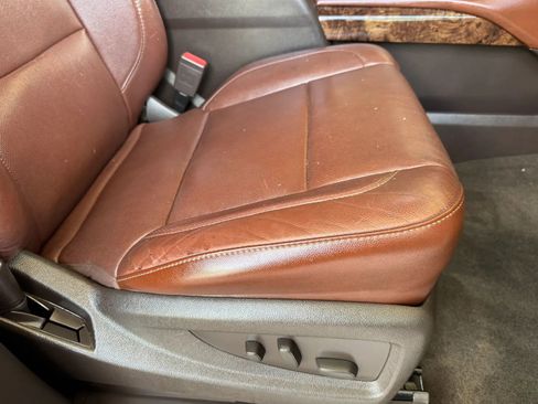 Used 2015 Chevrolet Tahoe LTZ image 36