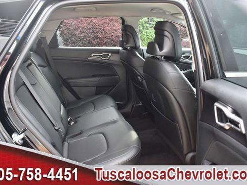 Used 2024 Kia Sportage EX FWD image 21