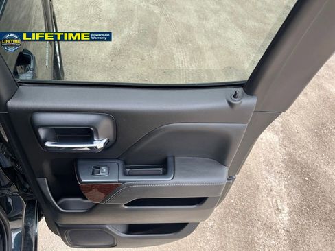 Used 2018 GMC Sierra 1500 SLE w/ SLE Value Package AWD/4WD image 31