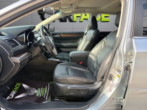 Used 2016 Subaru Outback 2.5i Limited AWD/4WD image 16