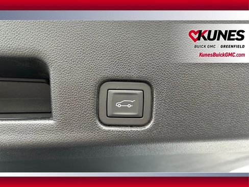 New 2026 Buick Enclave Sport Touring w/ Power Package image 18