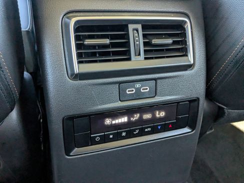 Used 2024 MAZDA CX-90 3.3 Turbo w/ Premium Package image 19