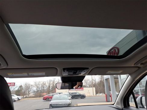 Used 2026 Kia Sportage EX w/ EX Panorama Roof Package image 13