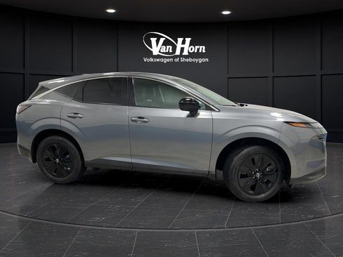 Used 2025 Nissan Murano SV AWD/4WD image 8