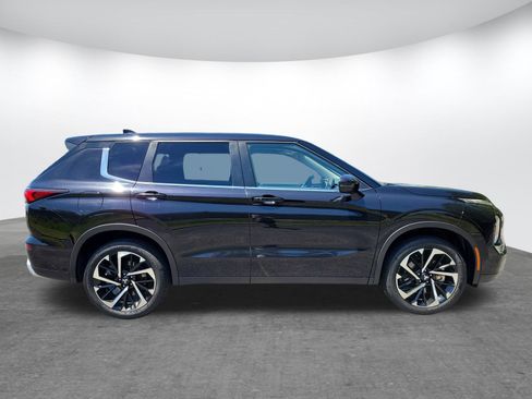 Used 2024 Mitsubishi Outlander SE AWD/4WD image 26