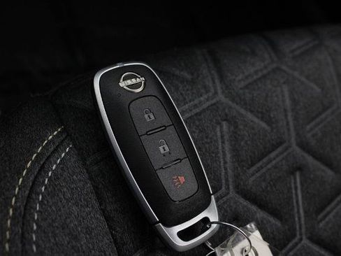 Certified 2025 Nissan Kicks SV FWD image 29