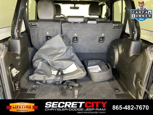 Used 2023 Jeep Wrangler Unlimited Rubicon 4xe w/ Steel Bumper Group AWD/4WD image 30