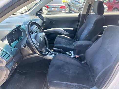 Used 2007 Mitsubishi Outlander ES FWD image 20