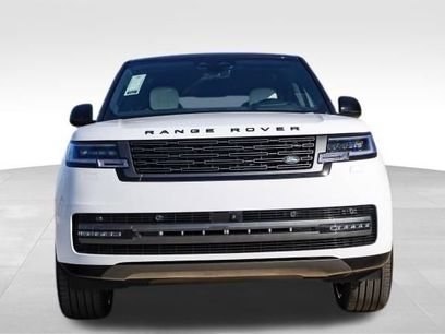 New 2025 Land Rover Range Rover SE