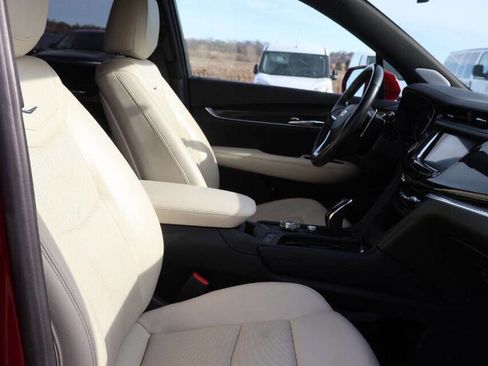 Used 2020 Cadillac XT6 Sport image 15
