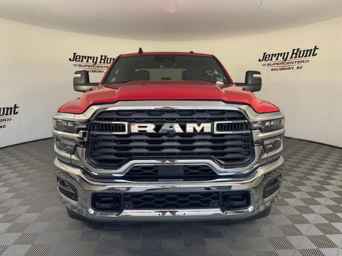 Used 2026 RAM 2500 Big Horn AWD/4WD image 5