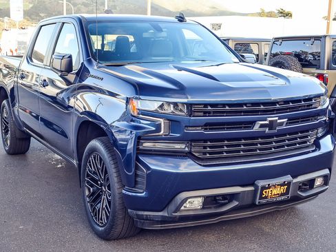 Used 2022 Chevrolet Silverado 1500 RST w/ Convenience Package II image 19