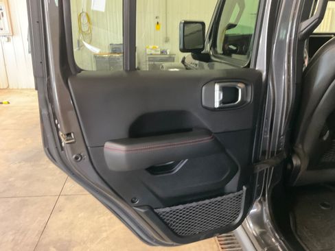 Used 2023 Jeep Wrangler Unlimited Rubicon w/ Xtreme 35 Tire Package AWD/4WD image 19