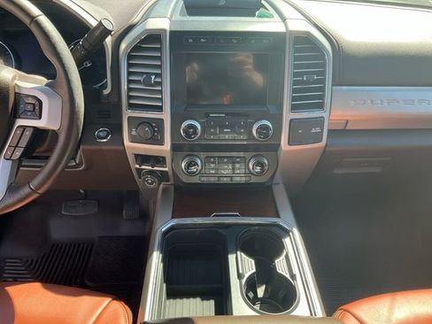 Used 2021 Ford F250 King Ranch w/ King Ranch Ultimate Package AWD/4WD image 11