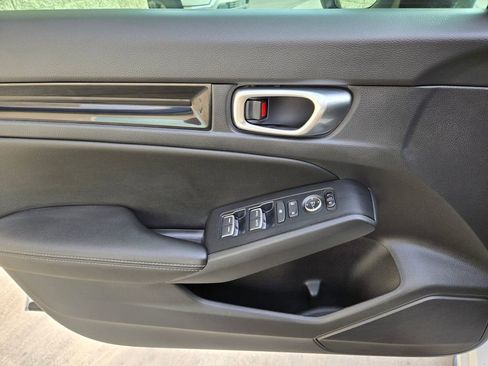 Used 2023 Honda Civic EX-L image 23