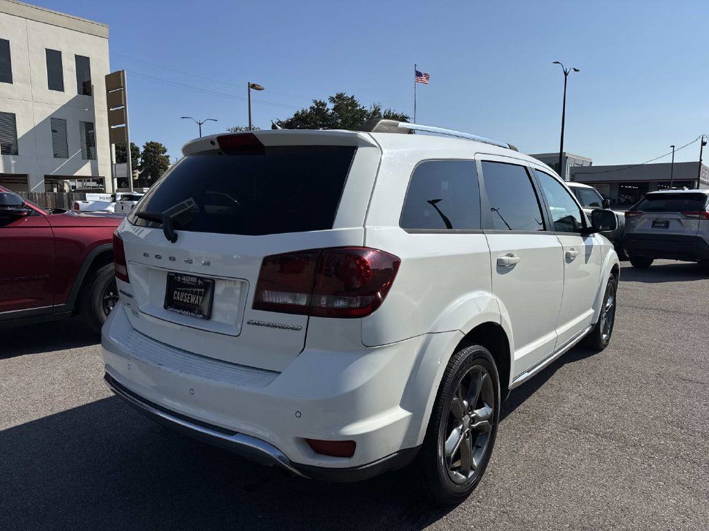 Used 2016 Dodge Journey Crossroad FWD image 7