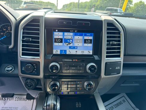 Used 2016 Ford F150 Lariat w/ Equipment Group 502A Luxury AWD/4WD image 30