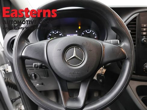 Used 2022 Mercedes-Benz Metris image 10