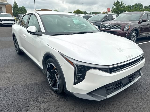 Certified 2025 Kia K4 EX FWD image 7