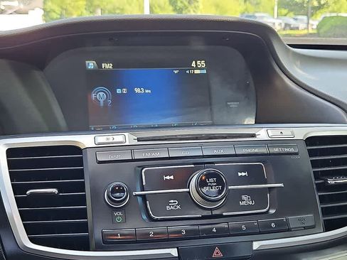 Used 2013 Honda Accord EX image 20