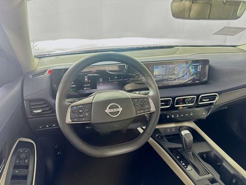 New 2026 Nissan Sentra SL image 9