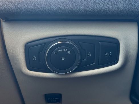 Used 2015 Lincoln MKZ w/ Equipment Group 101A Select image 3