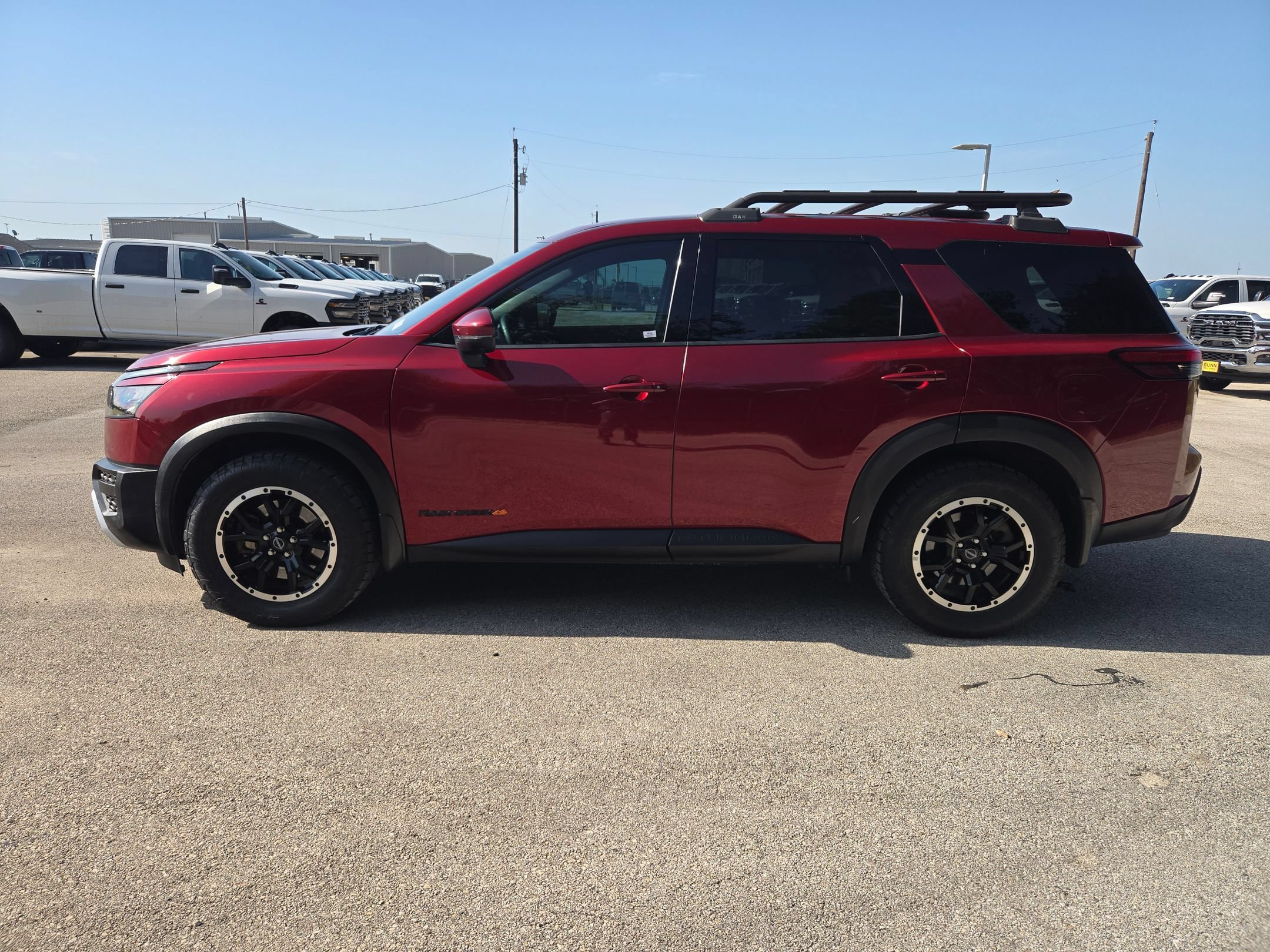 Used 2023 Nissan Pathfinder Rock Creek AWD/4WD image 6