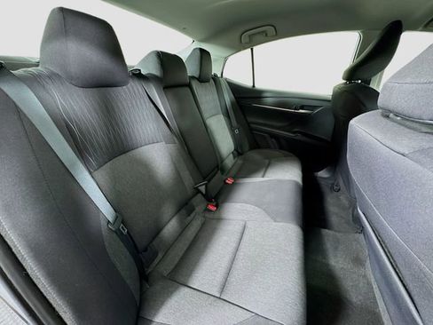 Used 2025 Toyota Camry LE FWD image 28