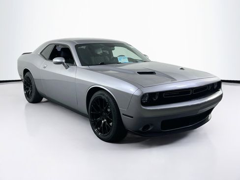 Used 2016 Dodge Challenger SXT w/ Super Sport Group (SS/T) image 3